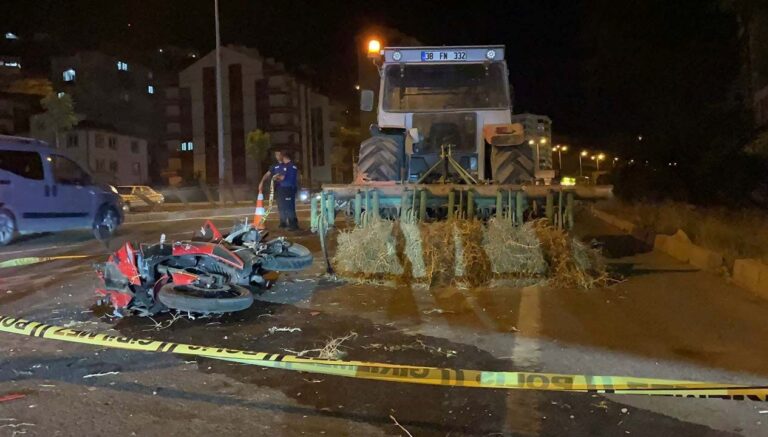 traktore-carpan-motosikletin-surucusu-oldu-4A3OWNSp.jpg