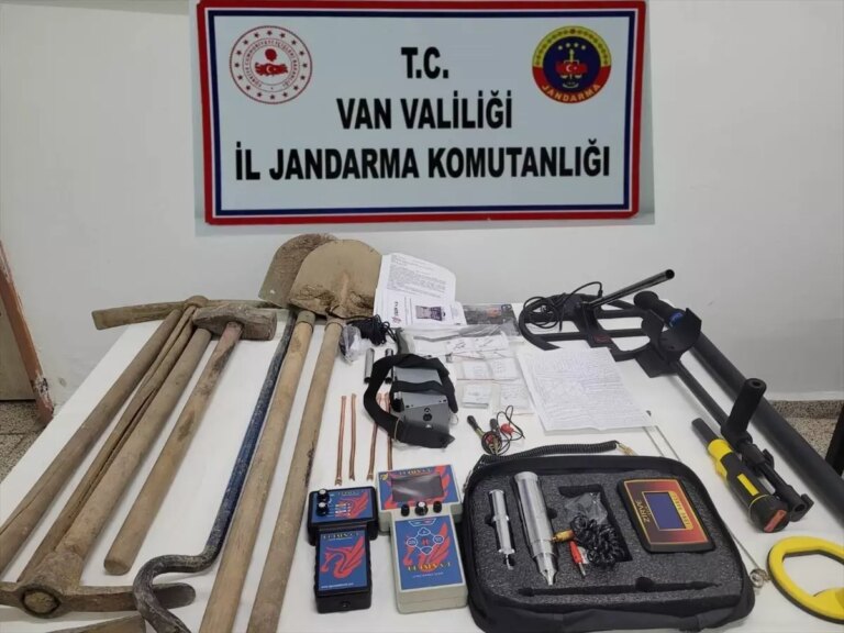 vanda-kacakcilik-operasyonu-60-gozalti-hfngBPJT.jpg