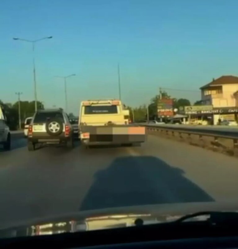 dugun-konvoyunda-cezali-surucu-kUymPq7G.jpg