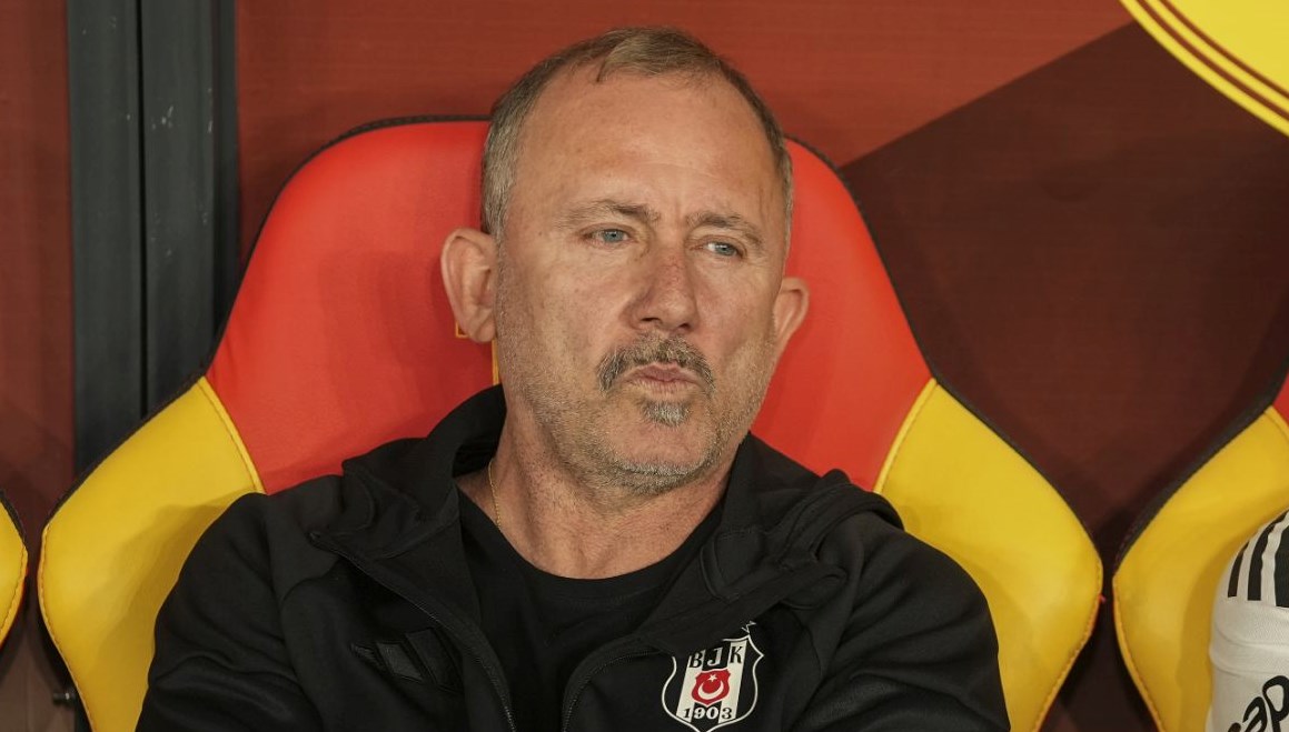 sergen-yalcin-goztepe-yenilgisi-sonrasi-zamani-degil-diyerek-mesaj-verdi-konusacak-cok-sey-var-BEFlJa8v.jpg