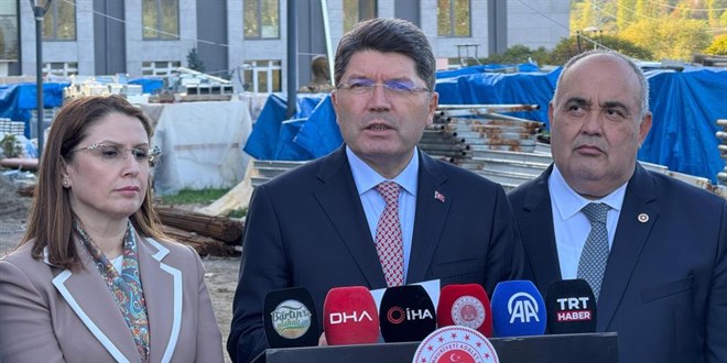 bakan tunc turkiye genelinde 65 adet adalet binasi projesi var jaBKE3ty.jpg