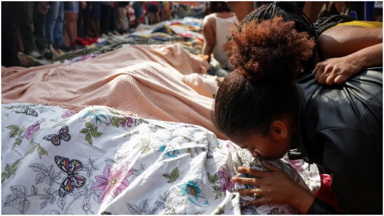 brezilya tarihinin en olumcul operasyonu 121 kisi olduruldu yVhbj1bZ.jpg