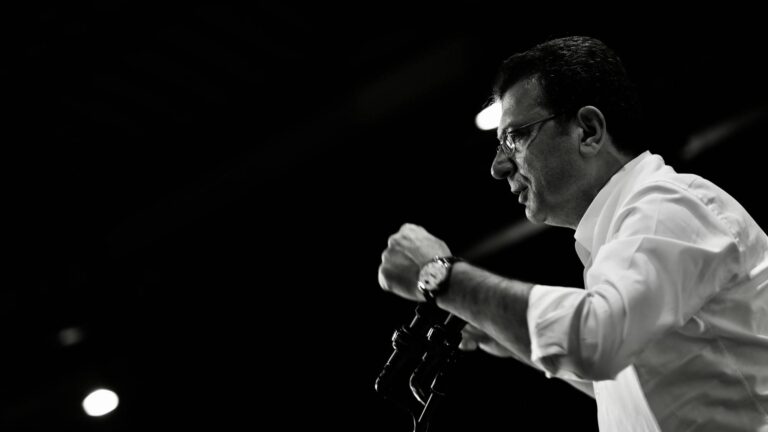 chpnin ilk avrupa mitingi imamoglundan bruksele mesaj DkwYYrOL.jpg