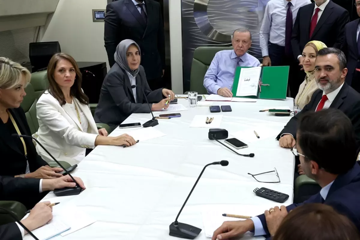 cumhurbaskani erdogan tek cozum 1967 sinirlariyla filistin GiDs45As.jpg