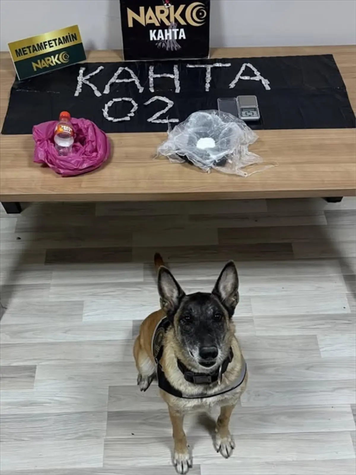 kahtada uyusturucu operasyonu 2 gozalti YgFbdmRz.jpg