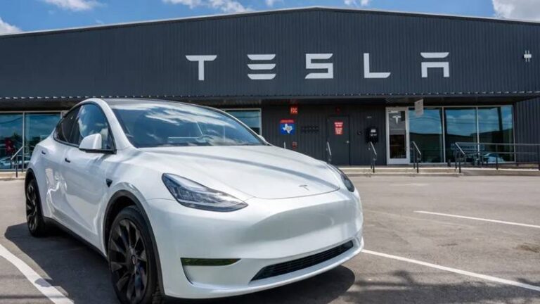 tesladan-turkiyedeki-en-ucuz-otomobiline-zam-karari-MdiJqiEc.jpg