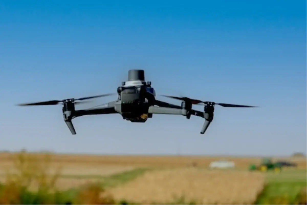 belcikada askeri ustte dron faaliyetleri izLv7Y9S.jpg