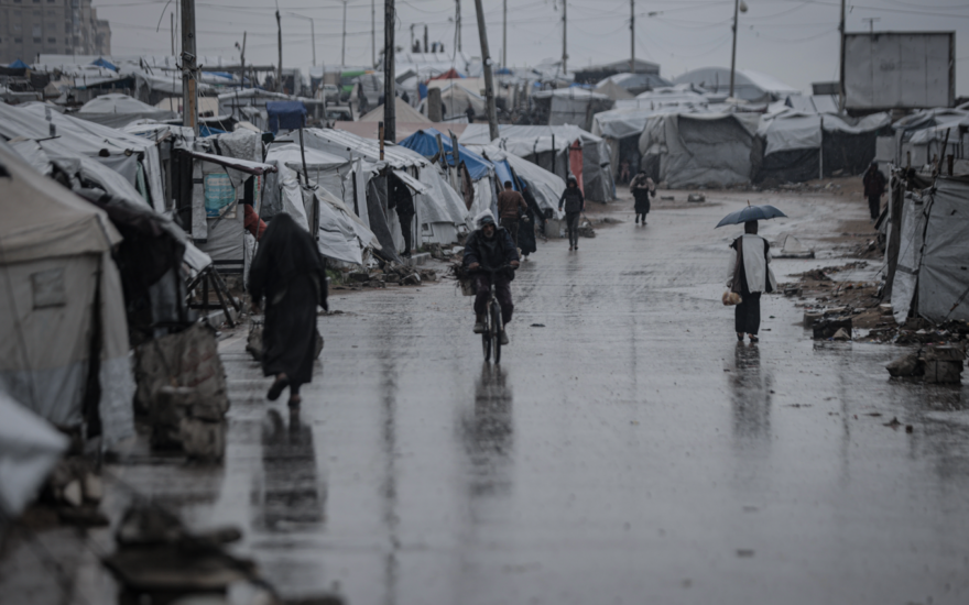 Gazze’de Yağmur Fırtınası Felaketi: Abluka Altındaki Hayatlar Zorlanıyor
