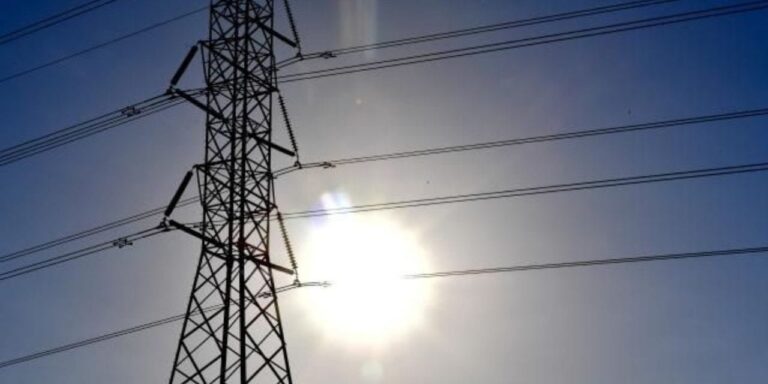 gdz-elektrikten-izmir-icin-uyari-8-saat-boyunca-elektrik-yok-xpIjtPw1
